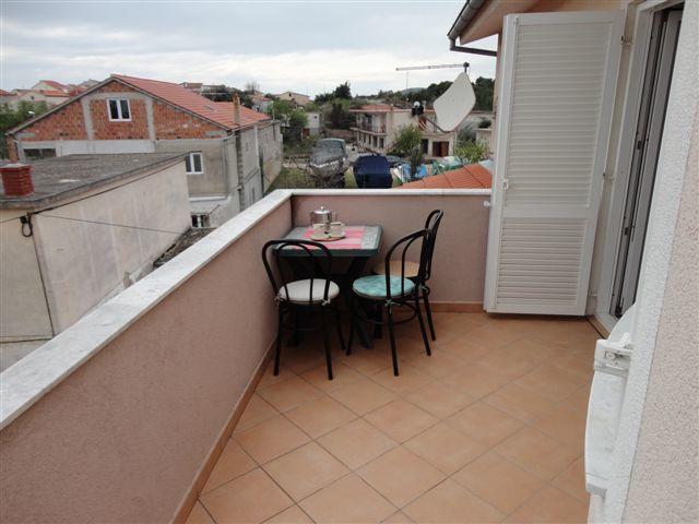 Apartments Sljuka Pirovac Bagian luar foto